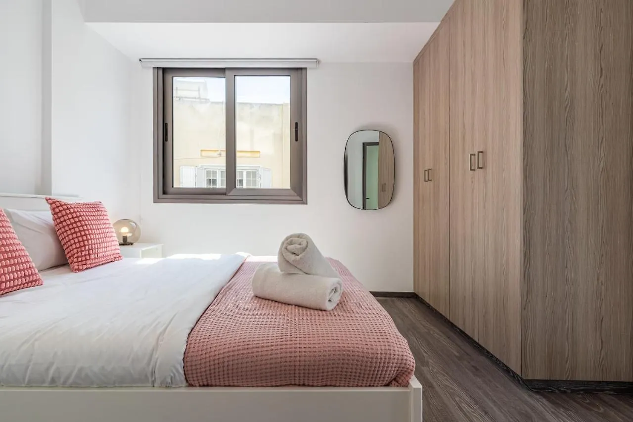 Crystal 2-Bedroom Apartment In Lárnaca Chipre